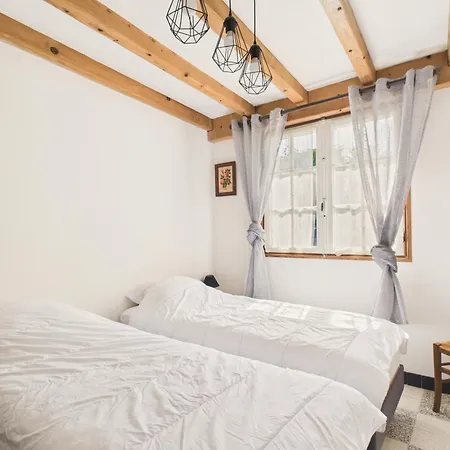 800 M De La Plage, Jardin, Maison Pour 4 Feriehus