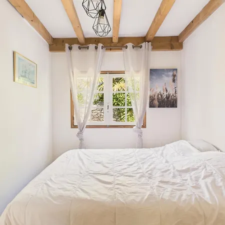 Feriehus 800 M De La Plage, Jardin, Maison Pour 4